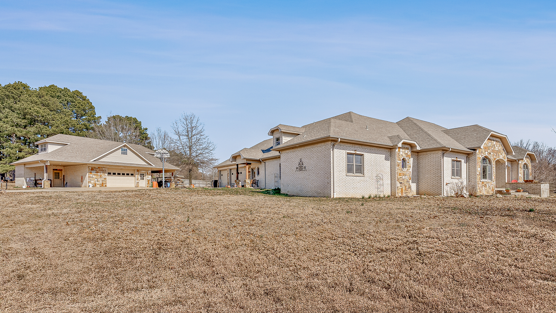 Jonesboro, Arkansas, 72405, United States, 4 Bedrooms Bedrooms, ,3 BathroomsBathrooms,Residential,For Sale,1942326
