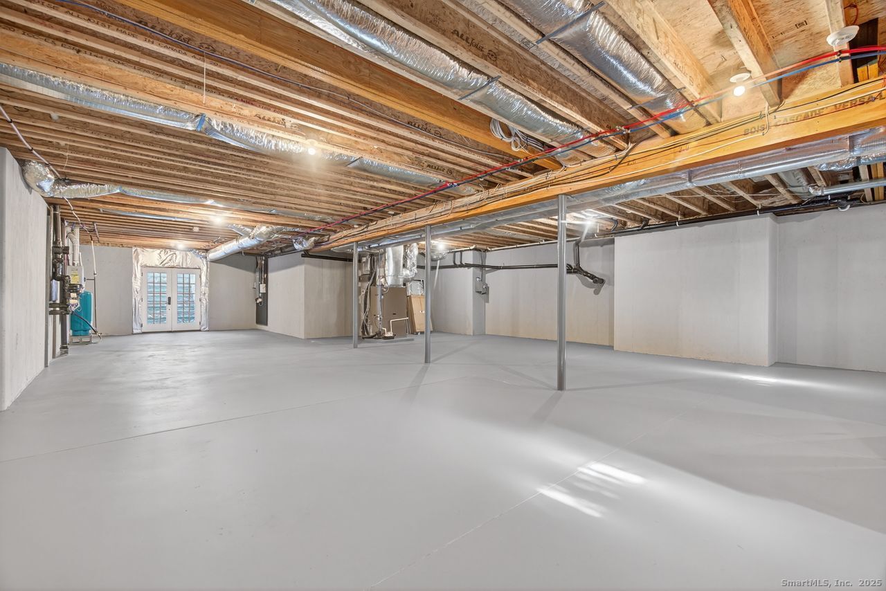 East Haddam, Connecticut, 06423, United States, 3 Bedrooms Bedrooms, ,3 BathroomsBathrooms,Residential,For Sale,1998299