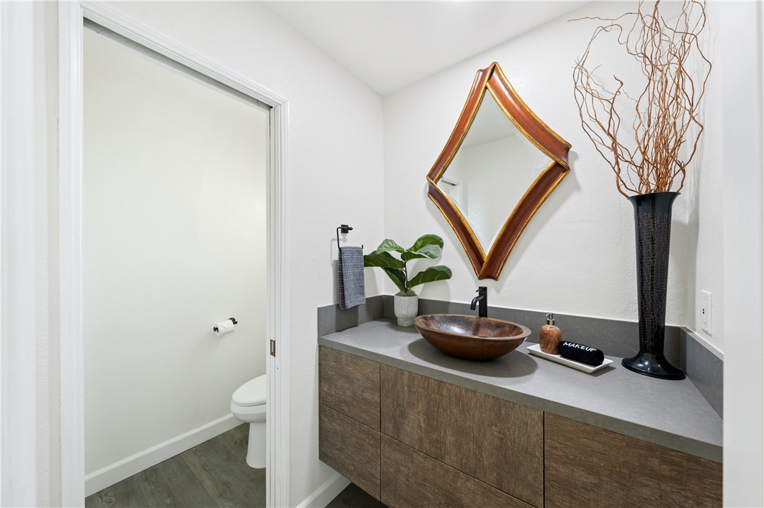 Temecula, California, 92592, United States, 3 Bedrooms Bedrooms, ,3 BathroomsBathrooms,Residential,For Sale,2013729