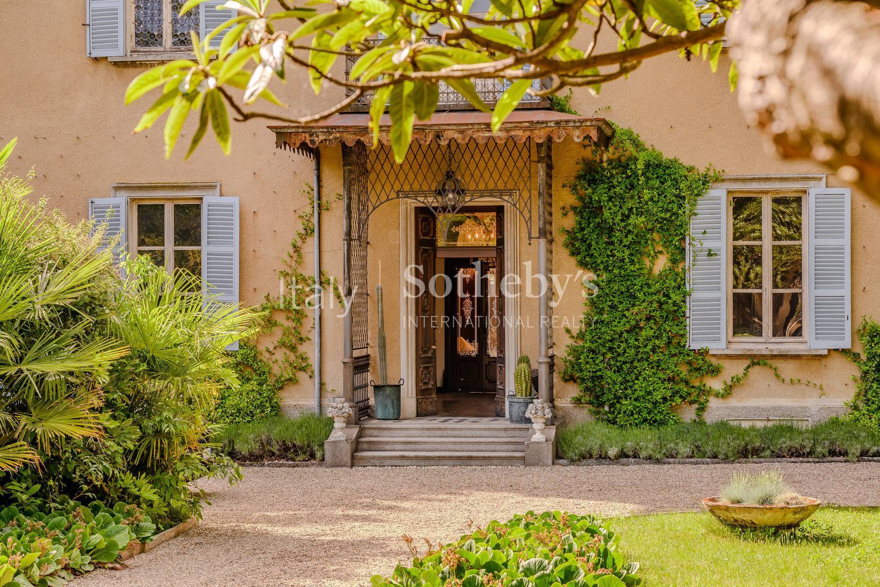  Prestigious and exclusive lakefront Art Nouveau villa - 物件實景
