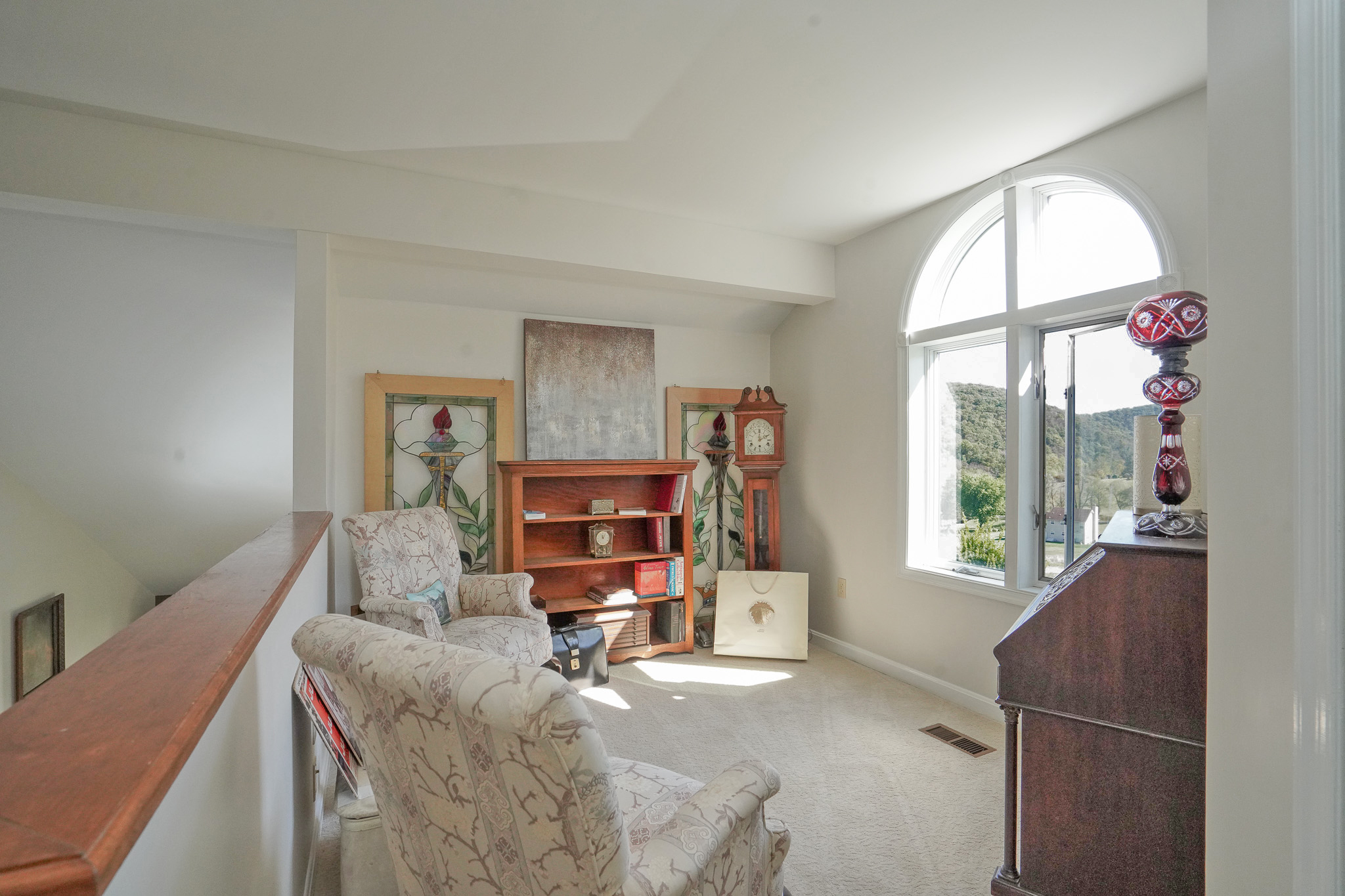 Tamaqua, Pennsylvania, 18252, United States, 4 Bedrooms Bedrooms, ,3 BathroomsBathrooms,Residential,For Sale,1980068