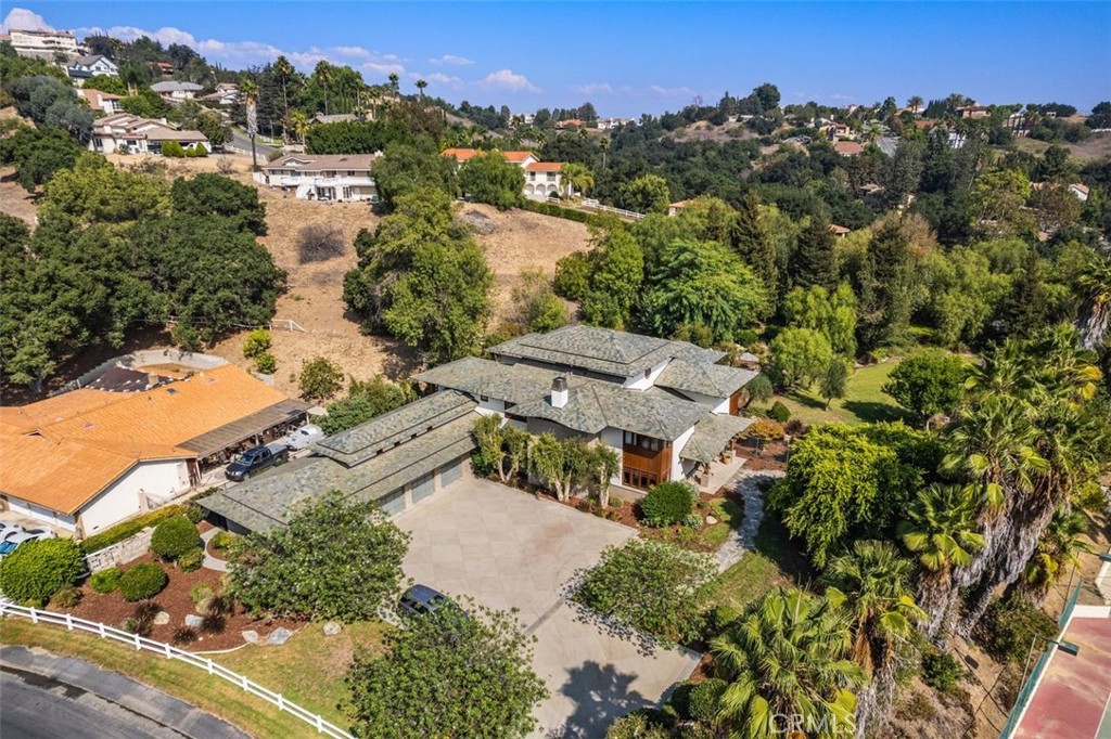 Diamond Bar, California, 91765, United States, 4 Bedrooms Bedrooms, ,5 BathroomsBathrooms,Residential,For Sale,1989451