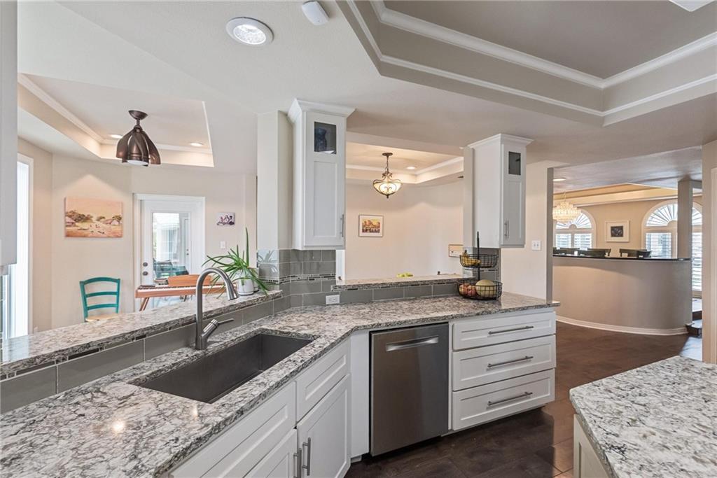 Corpus Christi, Texas, 78414, United States, 4 Bedrooms Bedrooms, ,5 BathroomsBathrooms,Residential,For Sale,1848351