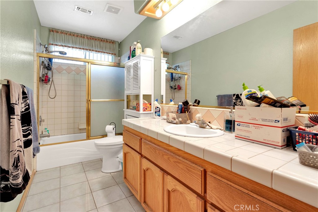 Apple Valley, California, 92307, United States, 4 Bedrooms Bedrooms, ,3 BathroomsBathrooms,Residential,For Sale,1795446