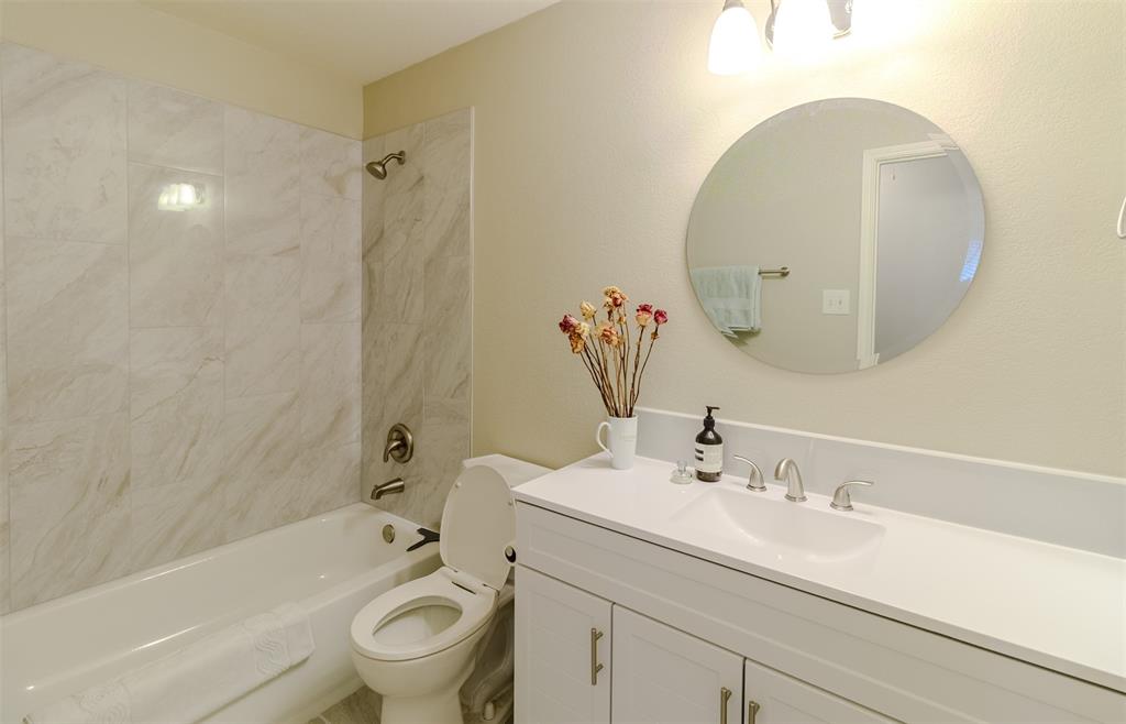 Plano, Texas, 75025, United States, 3 Bedrooms Bedrooms, ,2 BathroomsBathrooms,Residential,For Sale,1984176