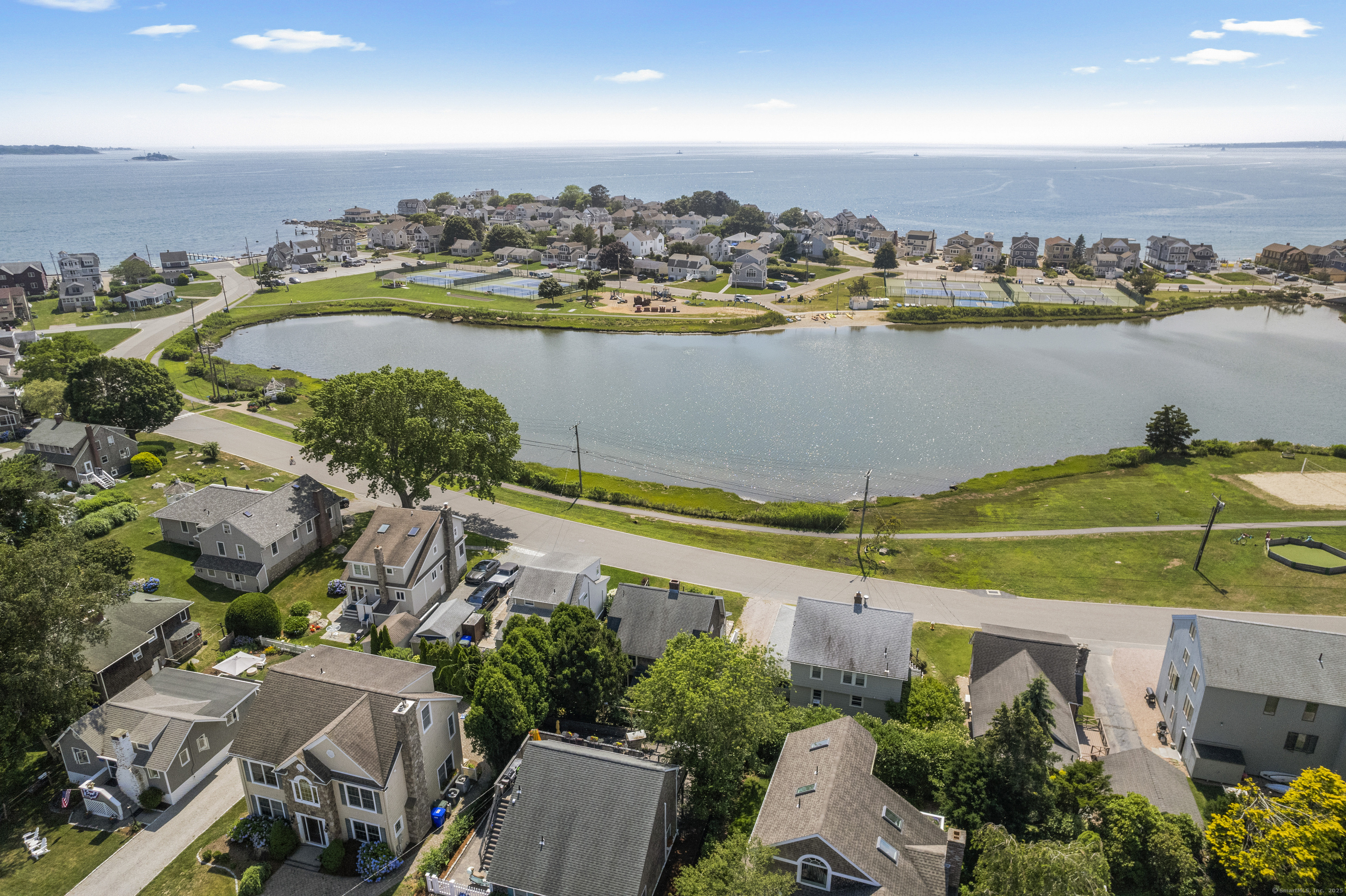 Groton Long Point, Connecticut, 06340, United States, 5 Bedrooms Bedrooms, ,Residential,For Sale,1899535