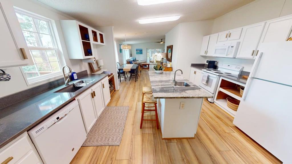Painter, Virginia, 23420, United States, 4 Bedrooms Bedrooms, ,2 BathroomsBathrooms,Residential,For Sale,1908703