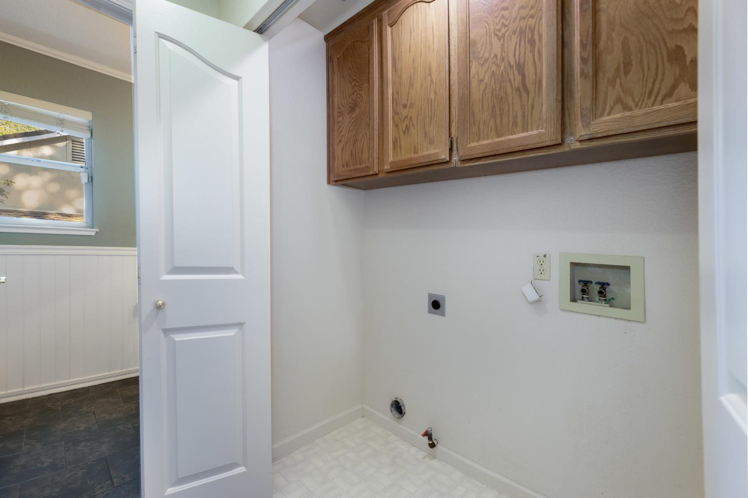 Grass Valley, California, 95945, United States, 3 Bedrooms Bedrooms, ,3 BathroomsBathrooms,Residential,For Sale,1924328