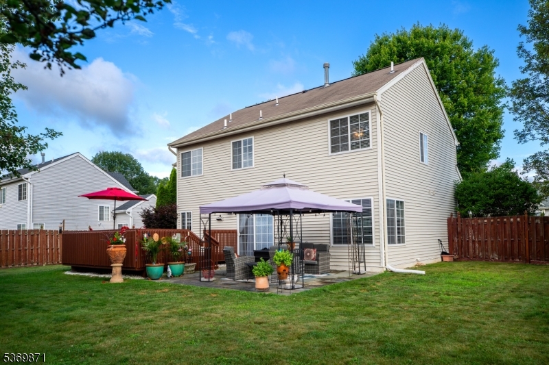 Jefferson Twp., New Jersey, 07438-8883, United States, 4 Bedrooms Bedrooms, ,3 BathroomsBathrooms,Residential,For Sale,1914161