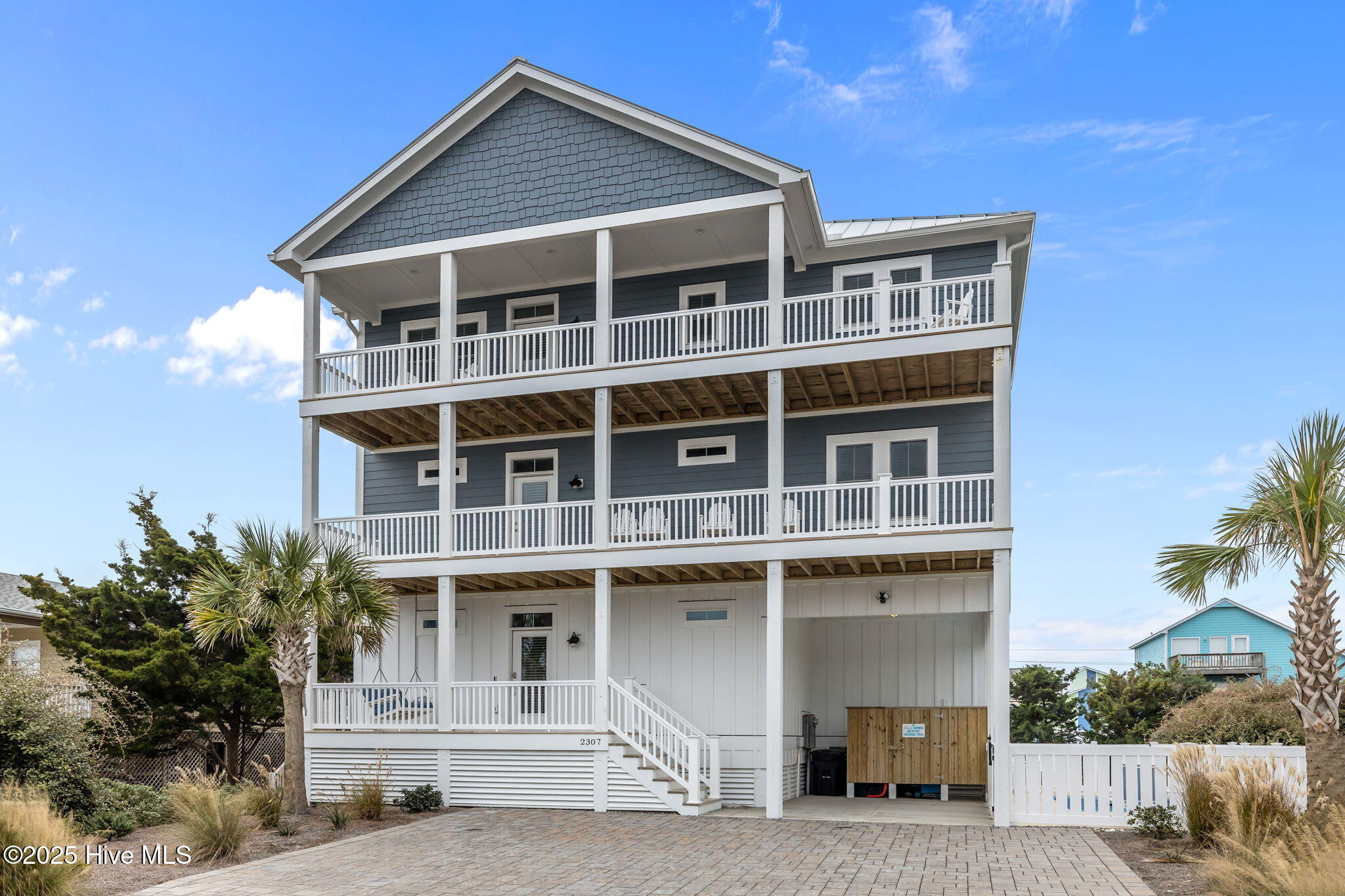 Emerald Isle, North Carolina, 28594, United States, 5 Bedrooms Bedrooms, ,4 BathroomsBathrooms,Residential,For Sale,2003028