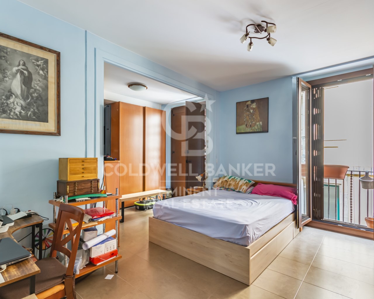 Barcelona, Barcelona, Ciutat Vella, El G?tic Barce, Barcelona, Catalonia, ES, 4 Bedrooms Bedrooms, ,1 BathroomBathrooms,Residential,For Sale,Barcelona, Barcelona, Ciutat Vella, El G?tic Barce,1620634