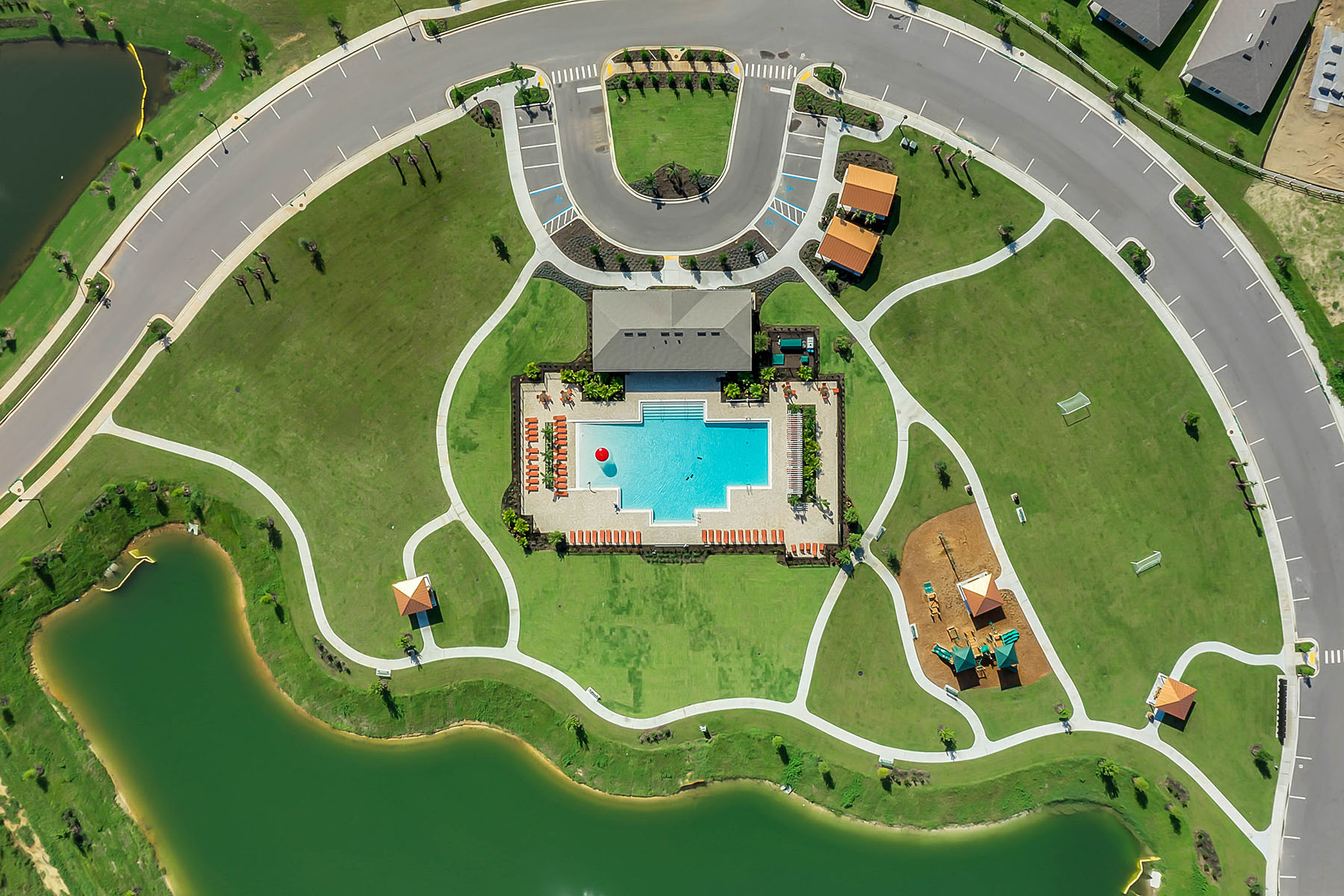  DAVENPORT - 物件實景