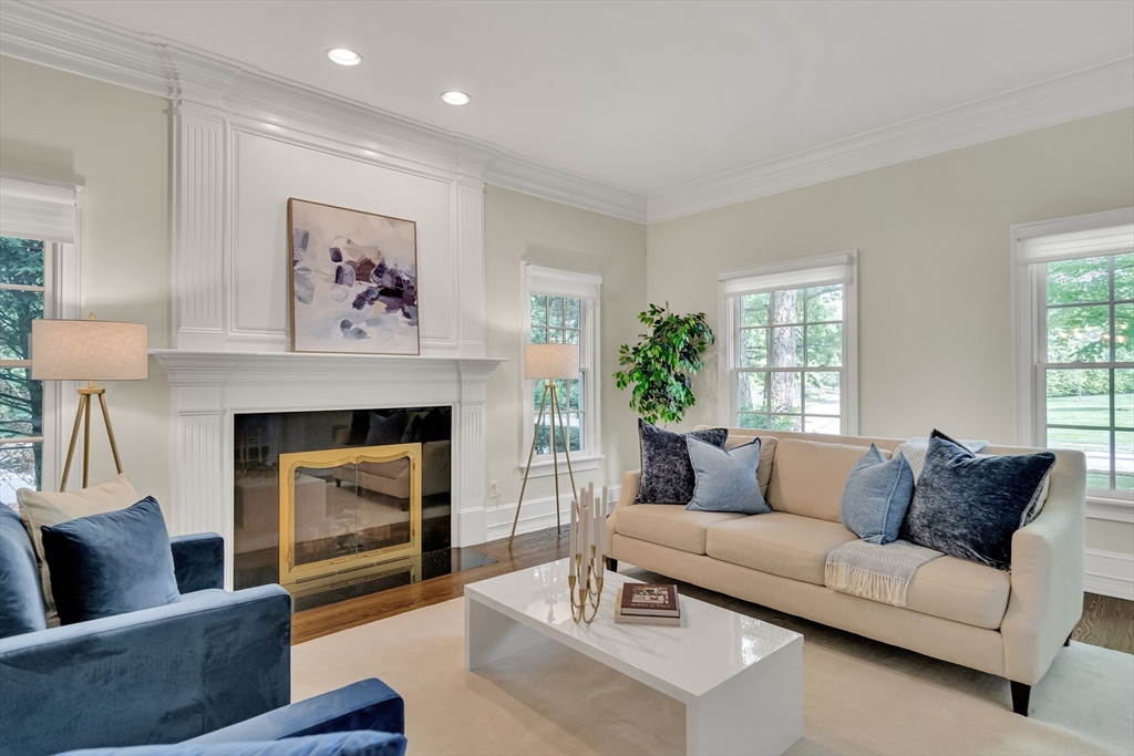 Wellesley, Massachusetts, 02481, United States, 6 Bedrooms Bedrooms, ,8 BathroomsBathrooms,Residential,For Sale,1941628