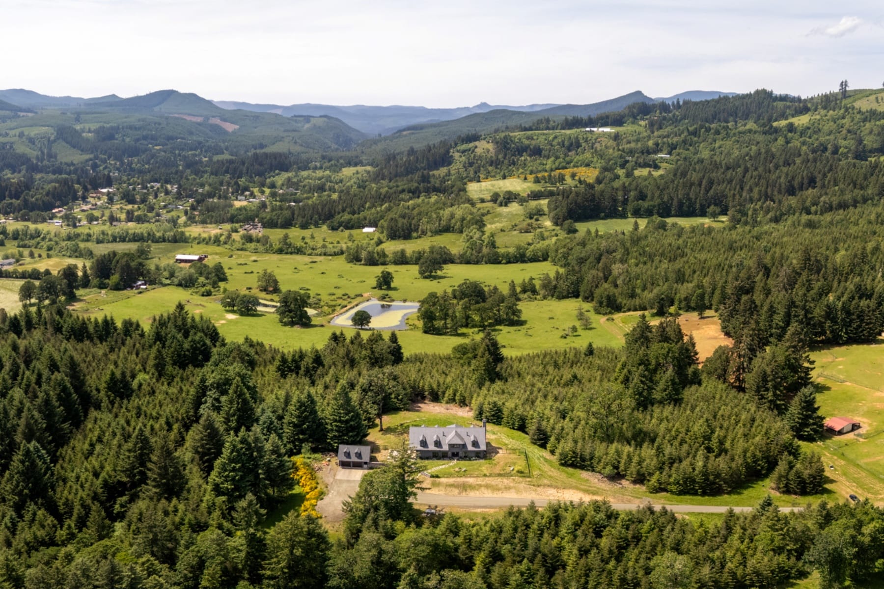  18940 CANYON VIEW LN Dallas, OR 97338 - 物件實景