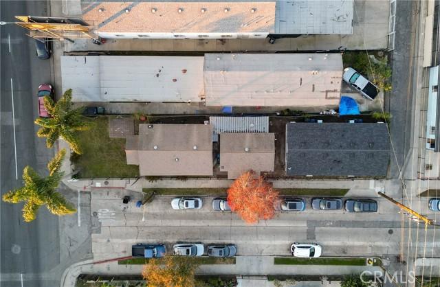 Los Angeles, California, 90001, United States, 5 Bedrooms Bedrooms, ,5 BathroomsBathrooms,Residential,For Sale,2009948