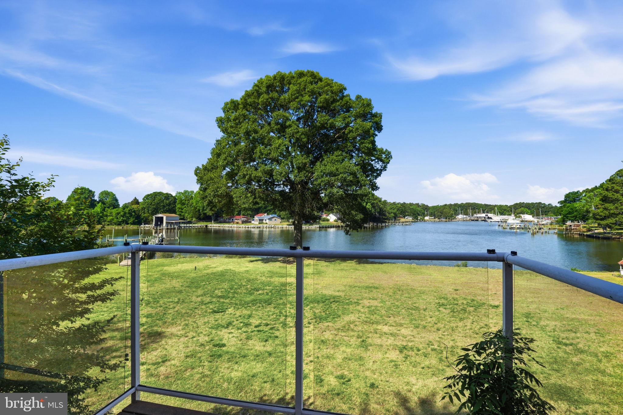 Avenue, Maryland, 20609, United States, 5 Bedrooms Bedrooms, ,4 BathroomsBathrooms,Residential,For Sale,2049341