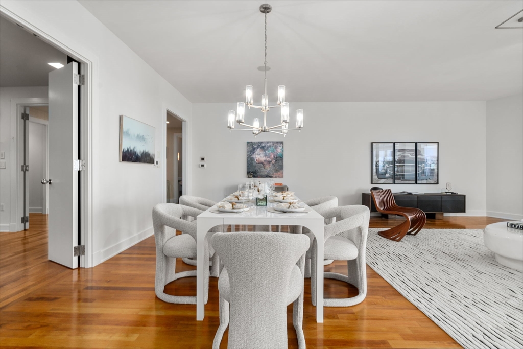Boston, Massachusetts, 02210, United States, 3 Bedrooms Bedrooms, ,4 BathroomsBathrooms,Residential,For Sale,1821296