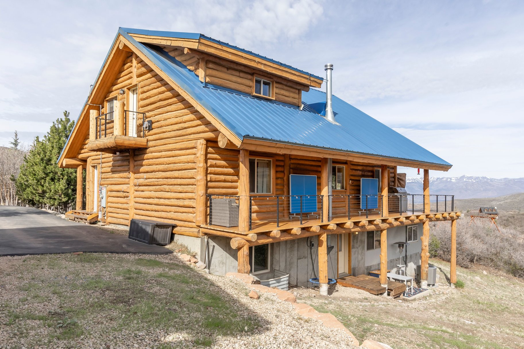  Modernized Timberlakes Cabin Home - 物件實景