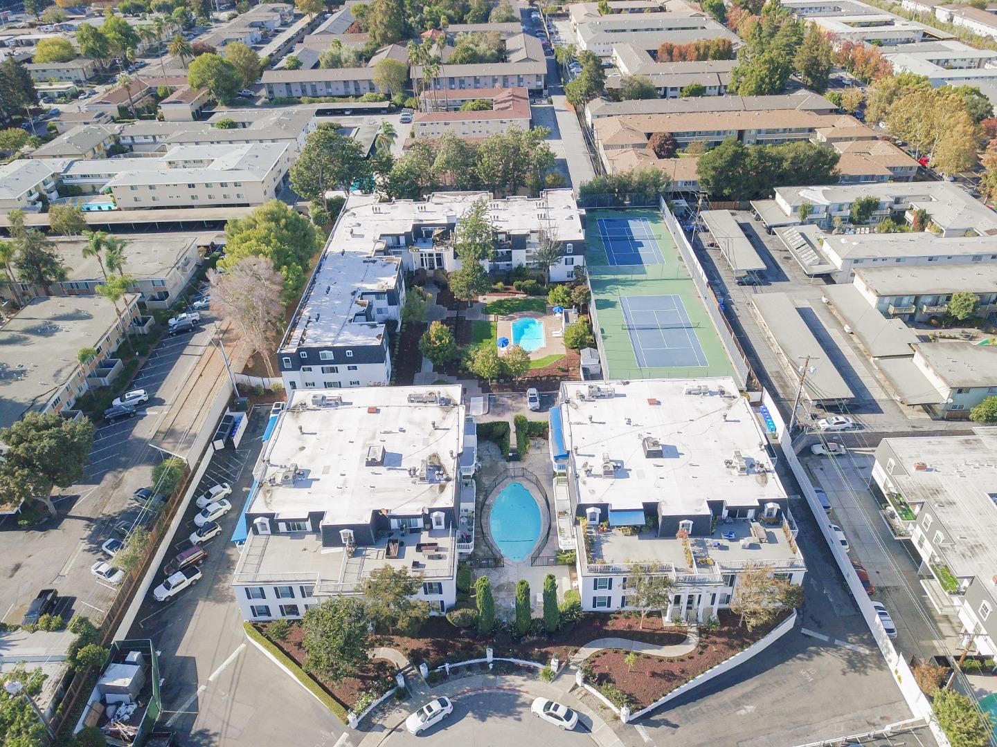 Mountain View, California, 94040, United States, 2 Bedrooms Bedrooms, ,2 BathroomsBathrooms,Residential,For Sale,1988122