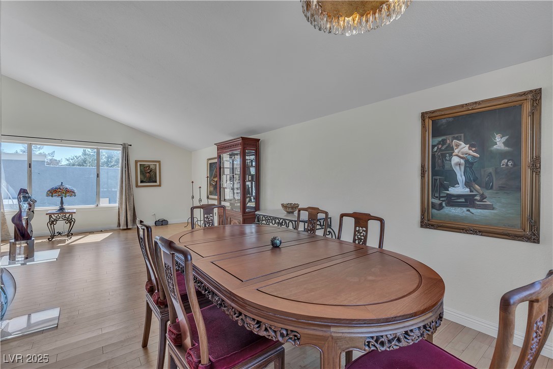 Las Vegas, Nevada, 89146, United States, 4 Bedrooms Bedrooms, ,2 BathroomsBathrooms,Residential,For Sale,1901179