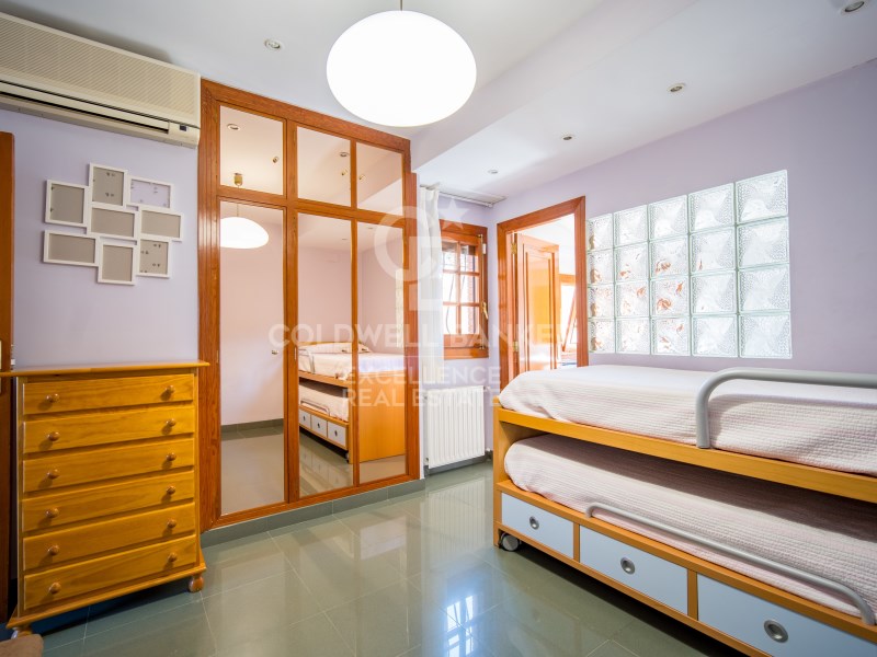 Chiva, Comunidad Valenciana, ES, 6 Bedrooms Bedrooms, ,7 BathroomsBathrooms,Residential,For Sale,1817854