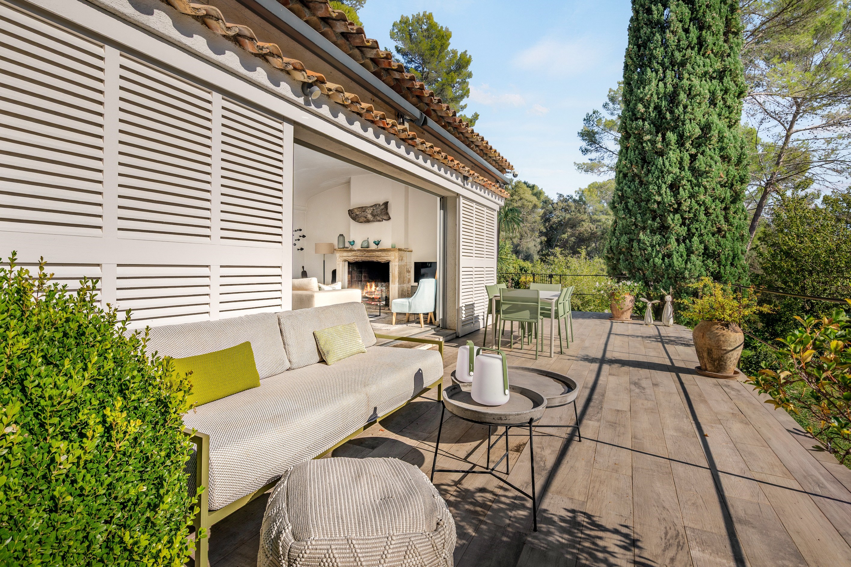  Exclusive listing: Property with guest accommodation in a private estate - 物件實景