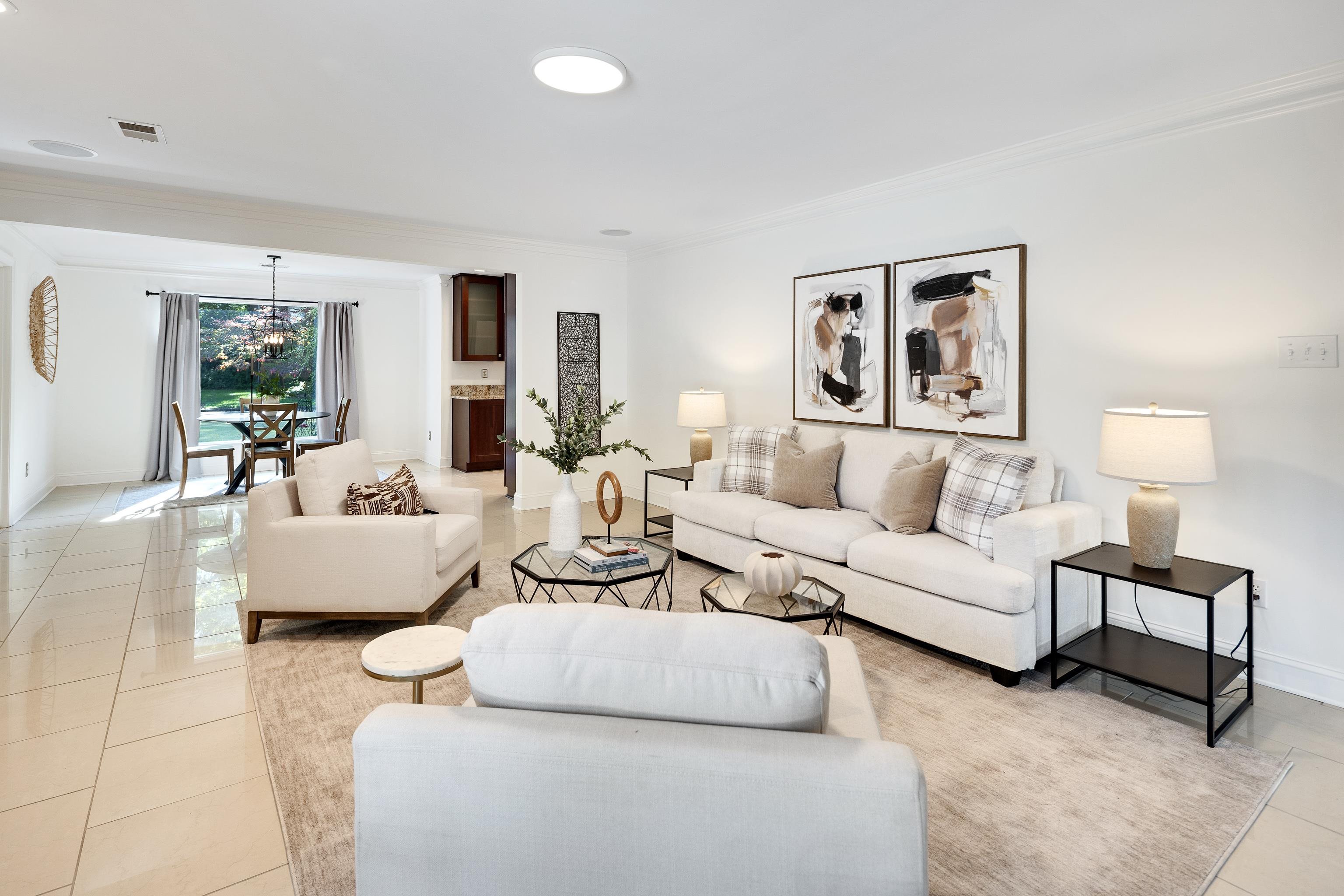 Germantown, Tennessee, 38139, United States, 4 Bedrooms Bedrooms, ,4 BathroomsBathrooms,Residential,For Sale,1985458