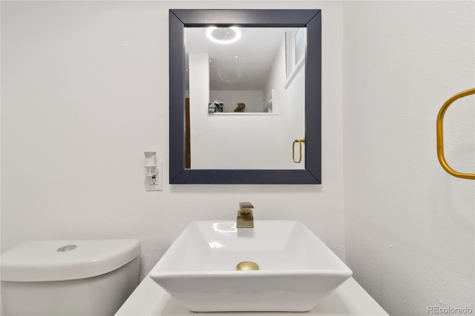 Lakewood, Colorado, 80232, United States, 3 Bedrooms Bedrooms, ,Residential,For Sale,1986086