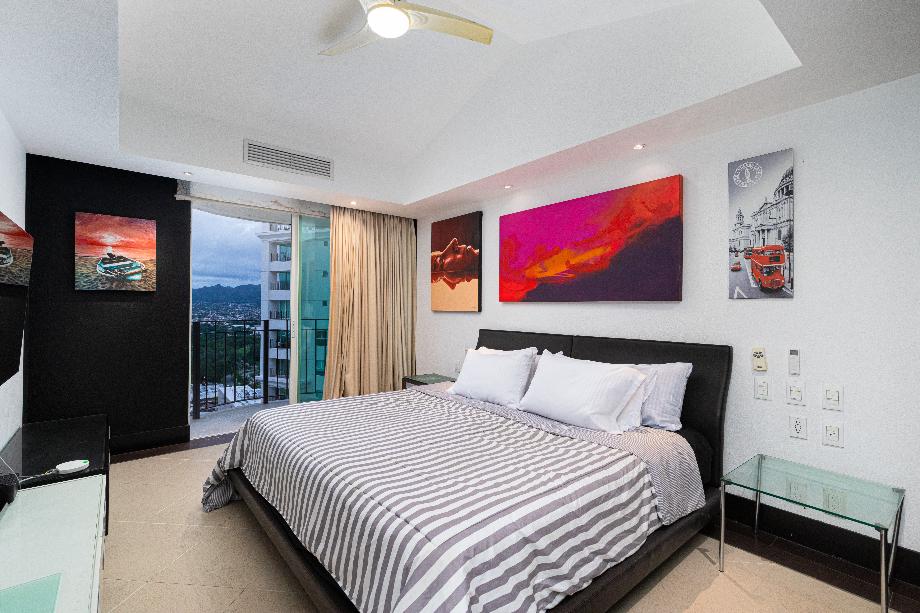 Fransisco M Asencio, Puerto Vallarta, Jalisco, 48333, Mexico, 4 Bedrooms Bedrooms, ,4 BathroomsBathrooms,Residential,For Sale,Fransisco M Asencio,1425091