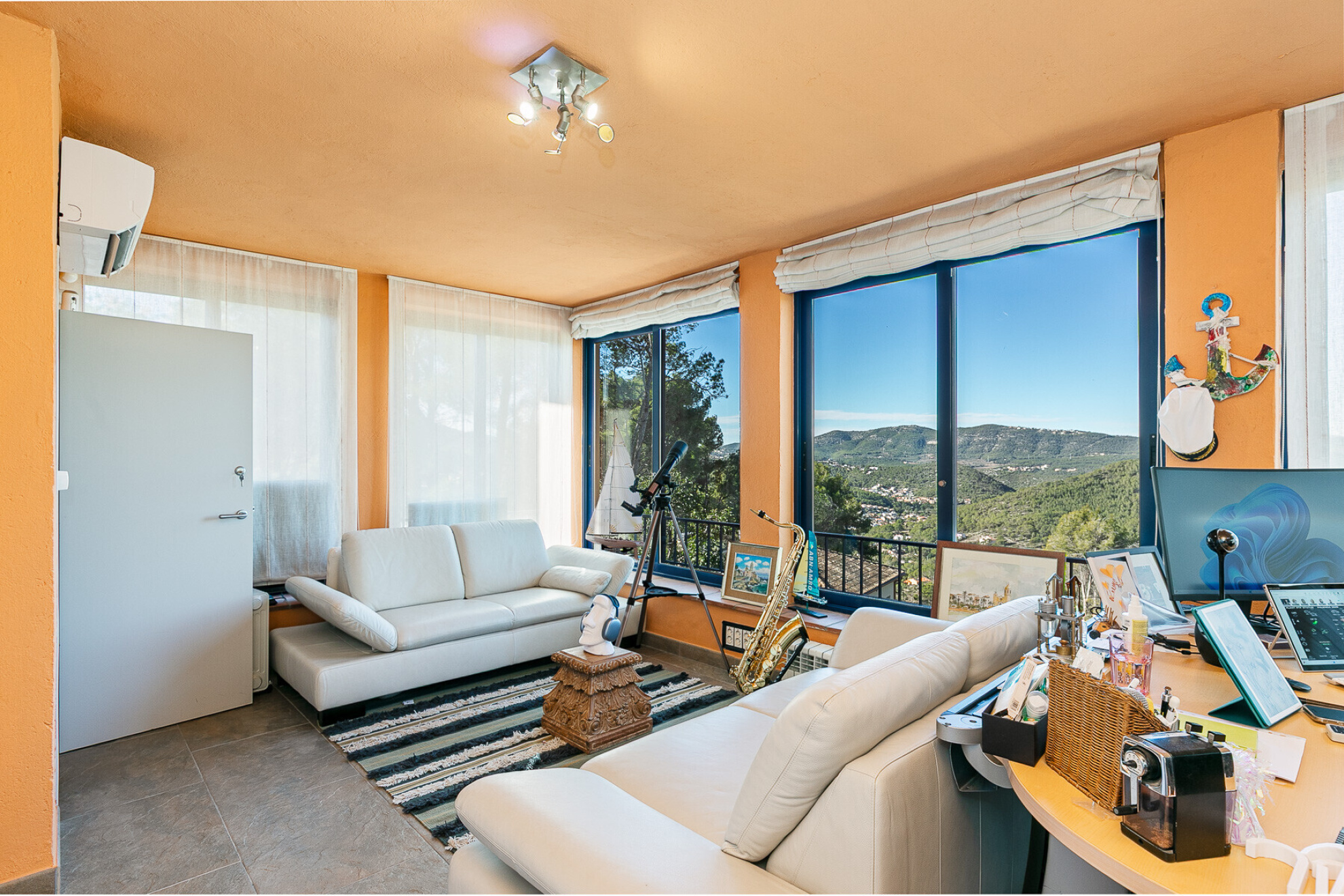  Beautiful Mediterranean villa with sea views in Mas Mestre, 15km from Sitges. - 物件實景