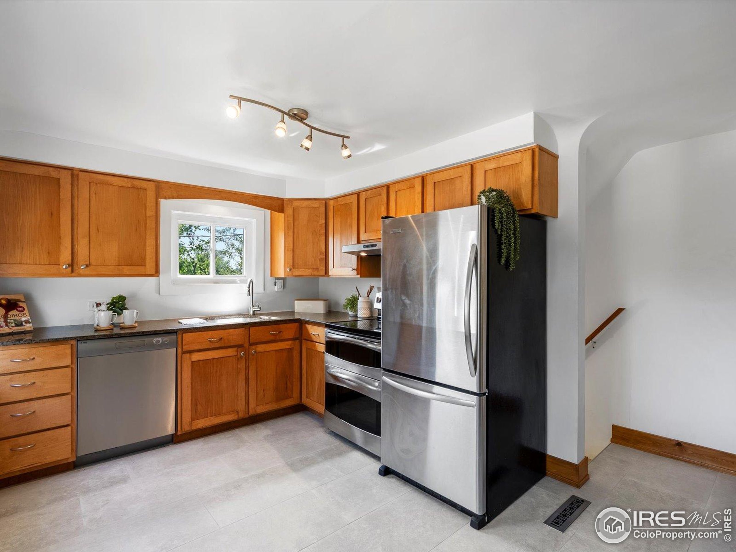 Longmont, Colorado, 80501, United States, 3 Bedrooms Bedrooms, ,1 BathroomBathrooms,Residential,For Sale,1954839