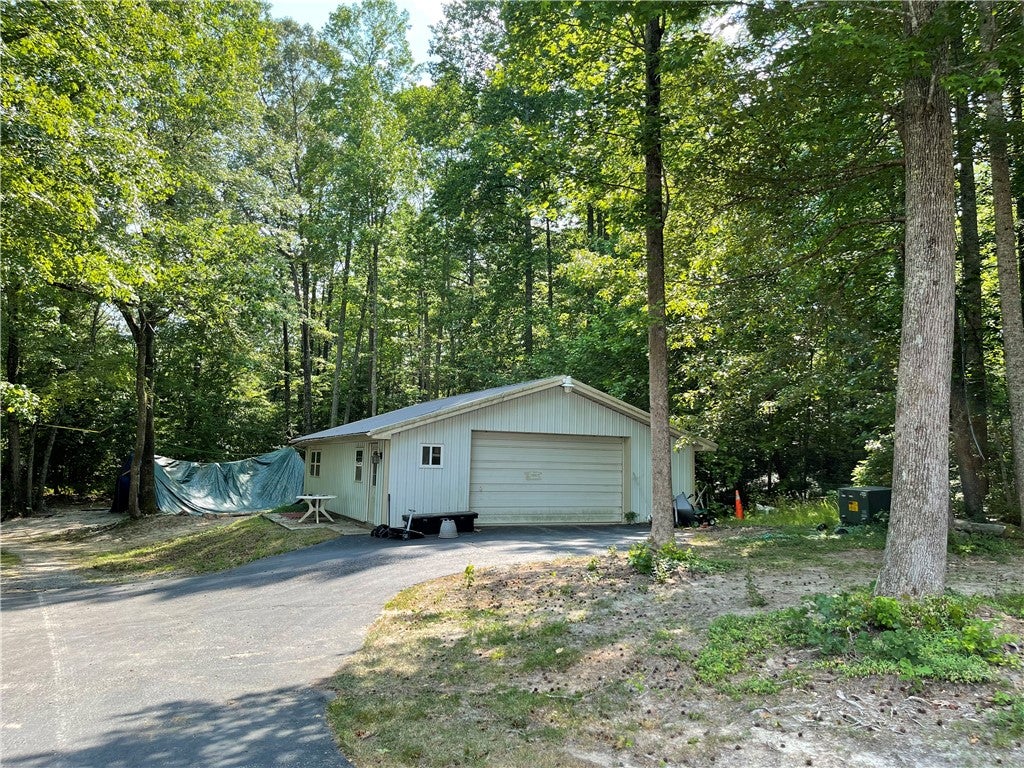 Providence Forge, Virginia, 23140, United States, 4 Bedrooms Bedrooms, ,4 BathroomsBathrooms,Residential,For Sale,1807214
