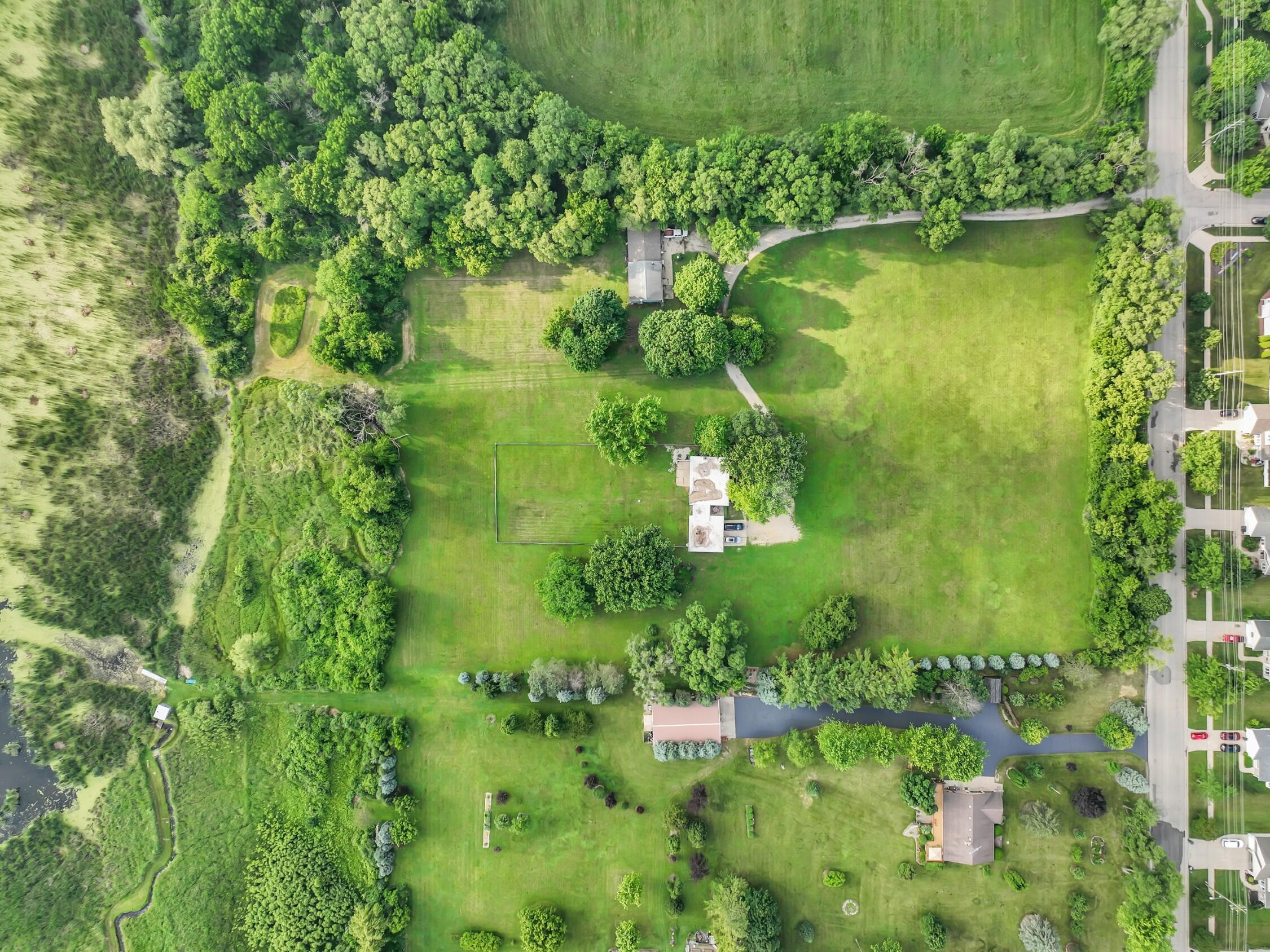 Whitewater, Wisconsin, 53190, United States, 5 Bedrooms Bedrooms, ,2 BathroomsBathrooms,Residential,For Sale,1877600