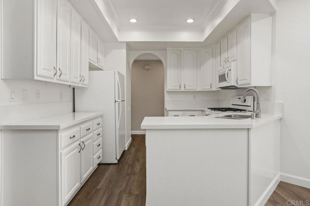 Oceanside, California, 92056, United States, 2 Bedrooms Bedrooms, ,2 BathroomsBathrooms,Residential,For Sale,1942226