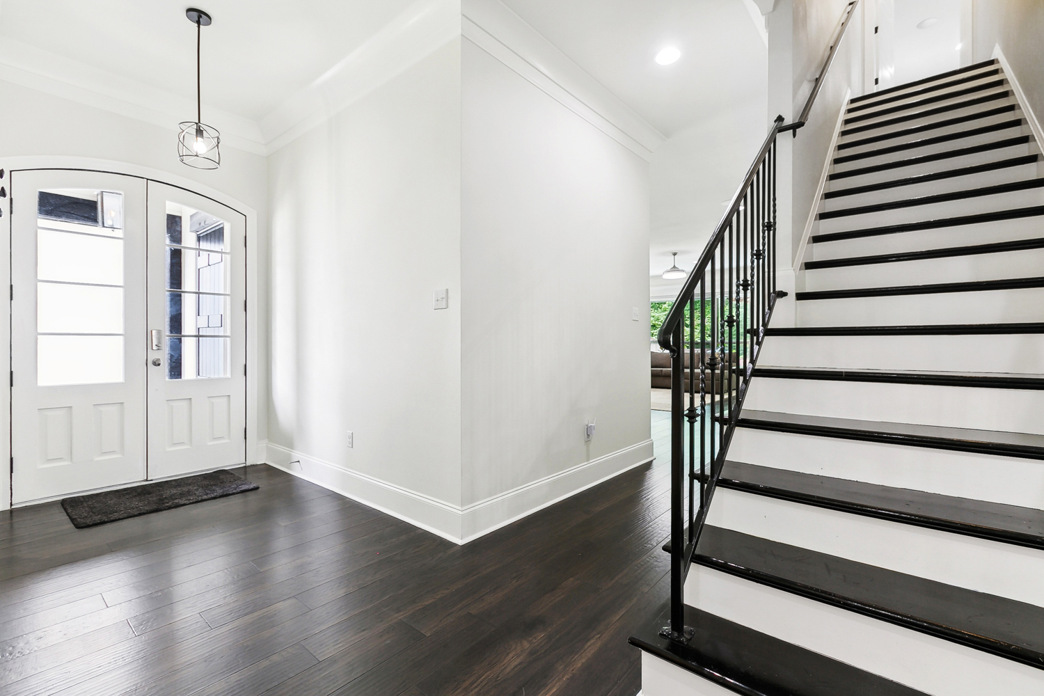 Baton Rouge, Louisiana, 70817, United States, 4 Bedrooms Bedrooms, ,4 BathroomsBathrooms,Residential,For Sale,1804981