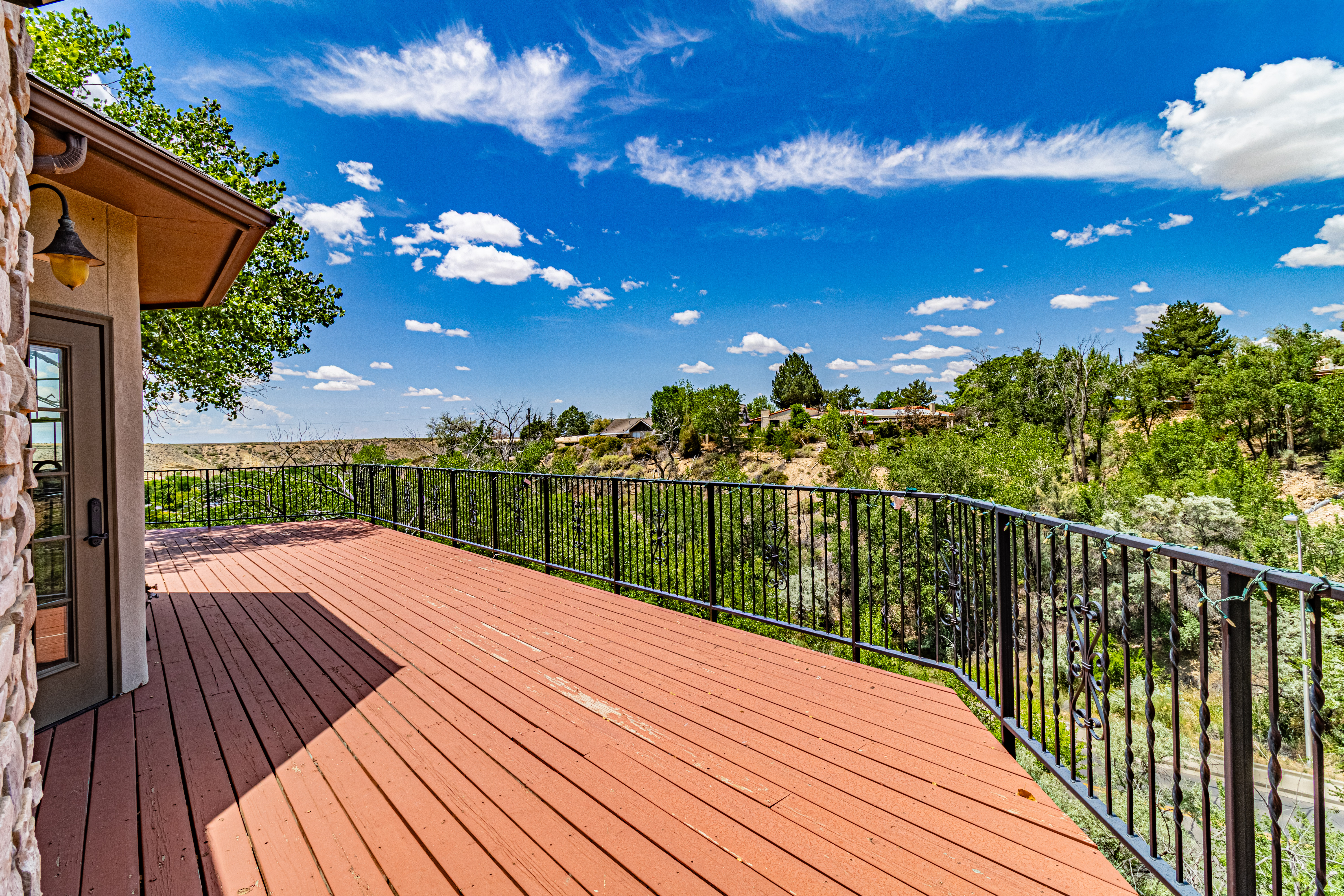 Farmington, New Mexico, 87401, United States, 4 Bedrooms Bedrooms, ,5 BathroomsBathrooms,Residential,For Sale,1942603