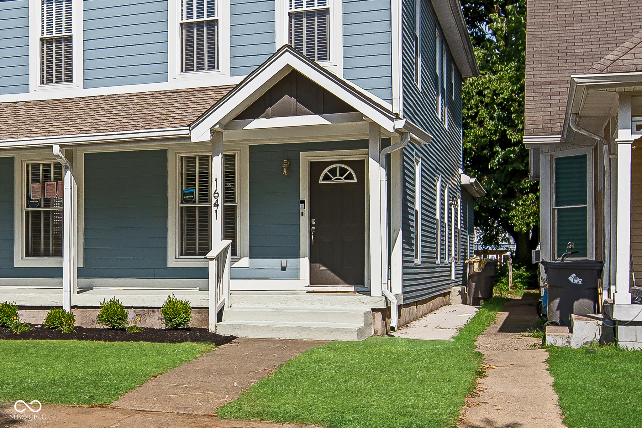 Indianapolis, Indiana, 46202, United States, 6 Bedrooms Bedrooms, ,4 BathroomsBathrooms,Residential,For Sale,1928713