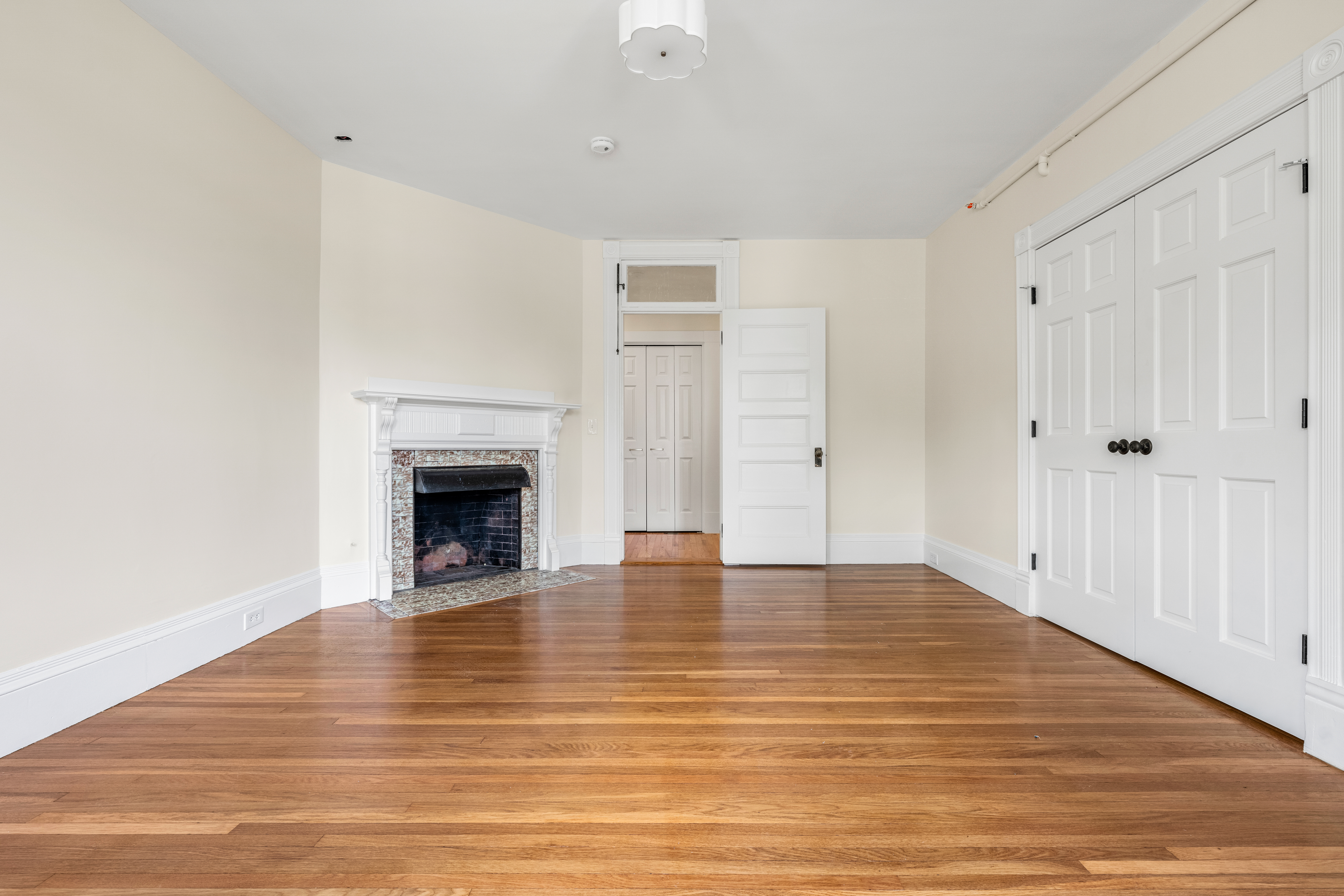  16 Loring Avenue, Salem, MA, 01970 - 物件實景