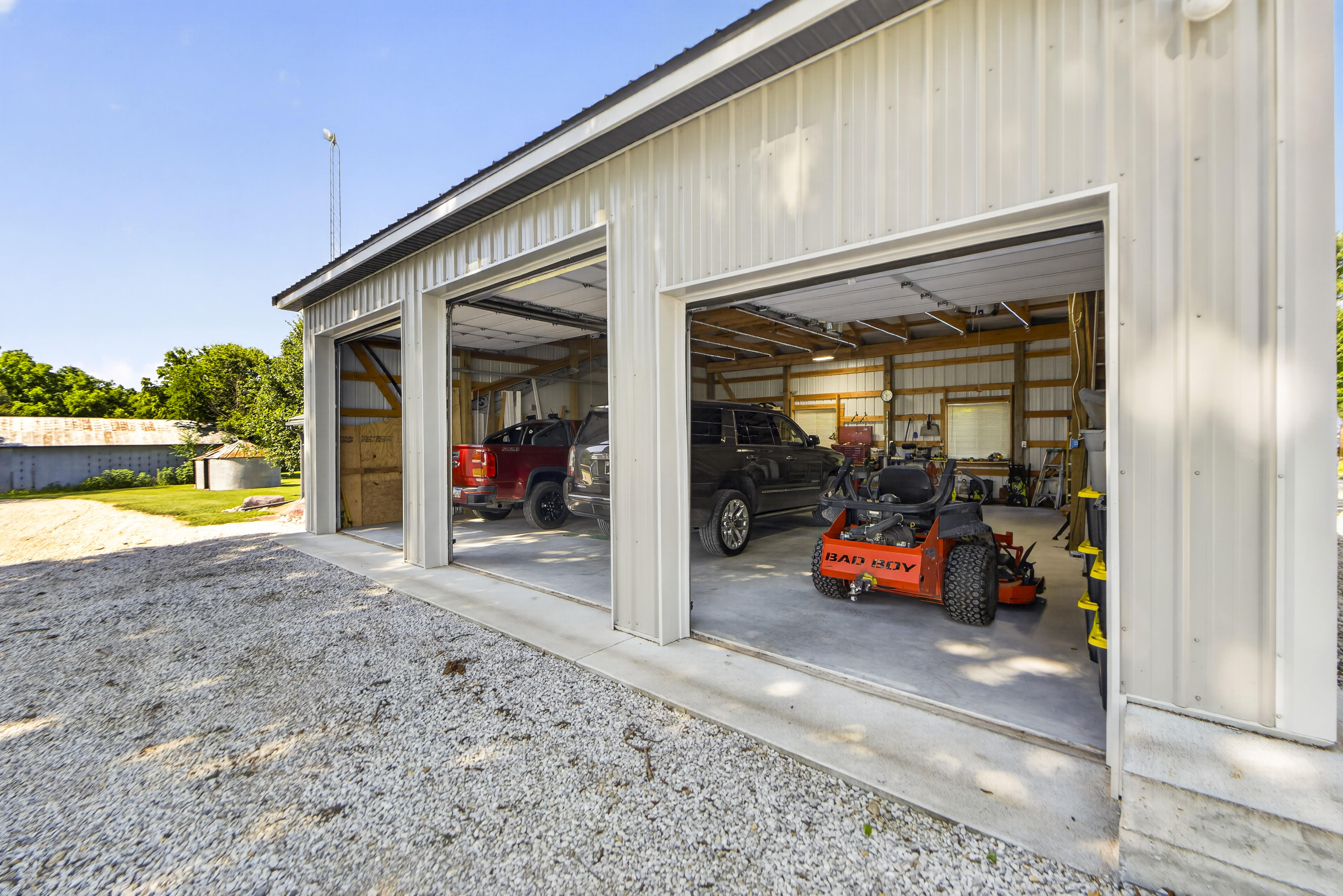  26025 Metcalf Road, Louisburg, KS 66053 - 物件實景