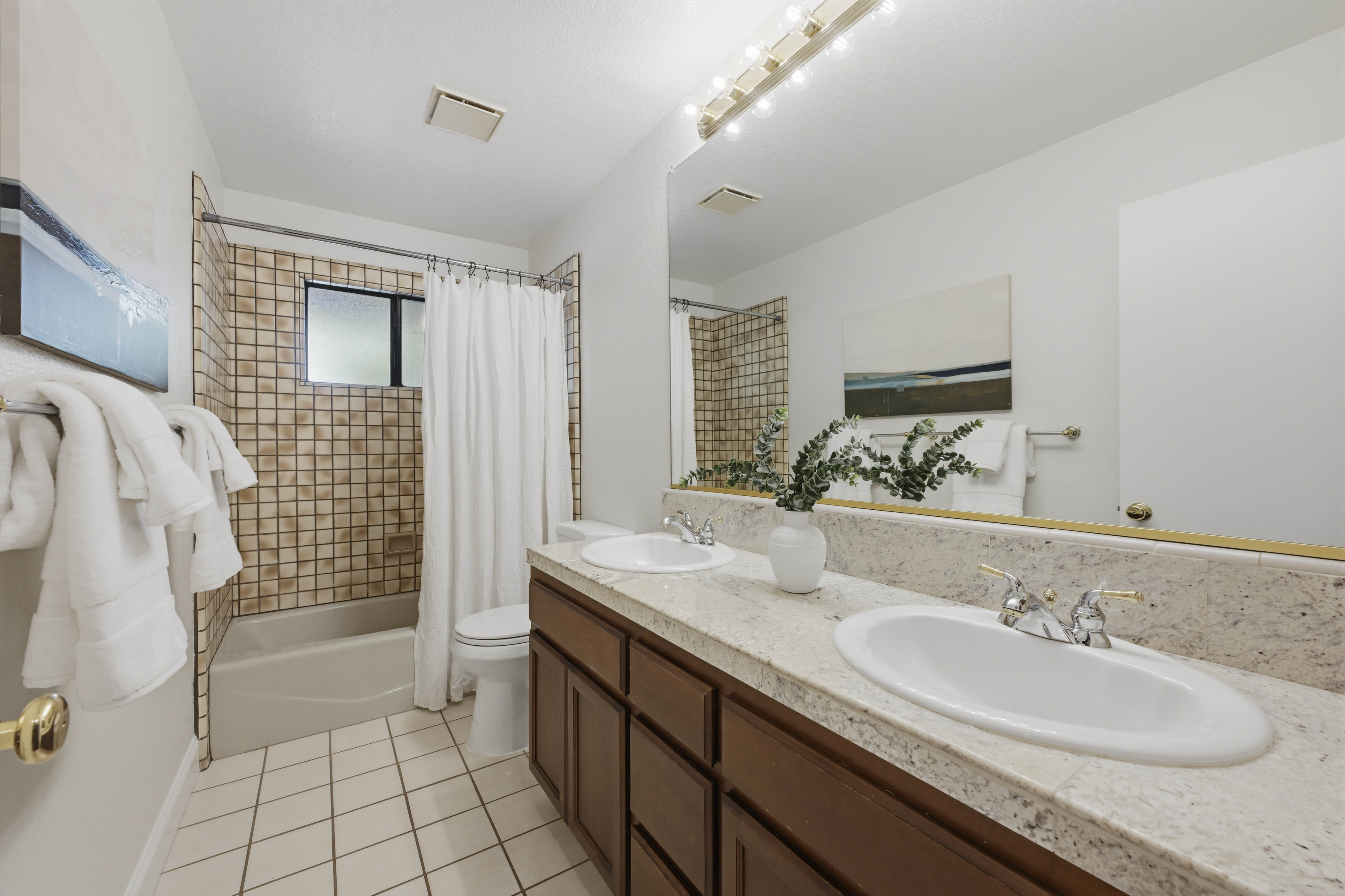  1812 Summerhill Drive, Roseville, CA 95661 - 物件實景