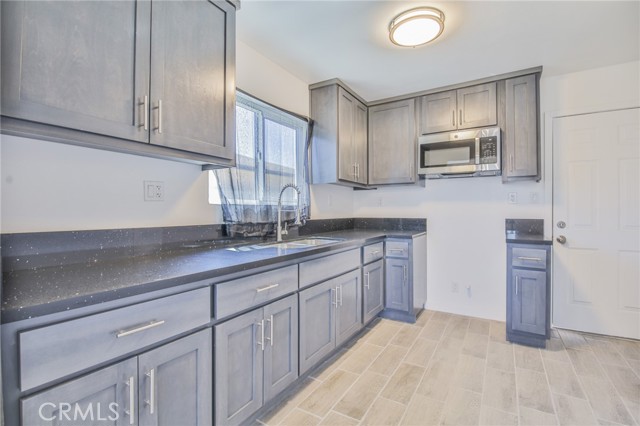 Los Angeles, California, 90044, United States, 3 Bedrooms Bedrooms, ,2 BathroomsBathrooms,Residential,For Sale,1937272