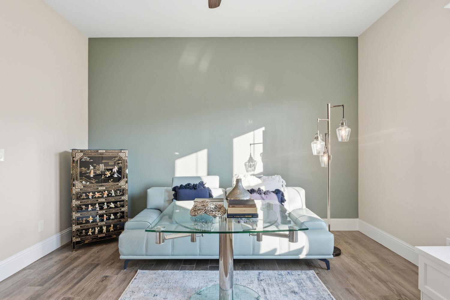 Clovis, California, 93619, United States, 4 Bedrooms Bedrooms, ,4 BathroomsBathrooms,Residential,For Sale,2010816