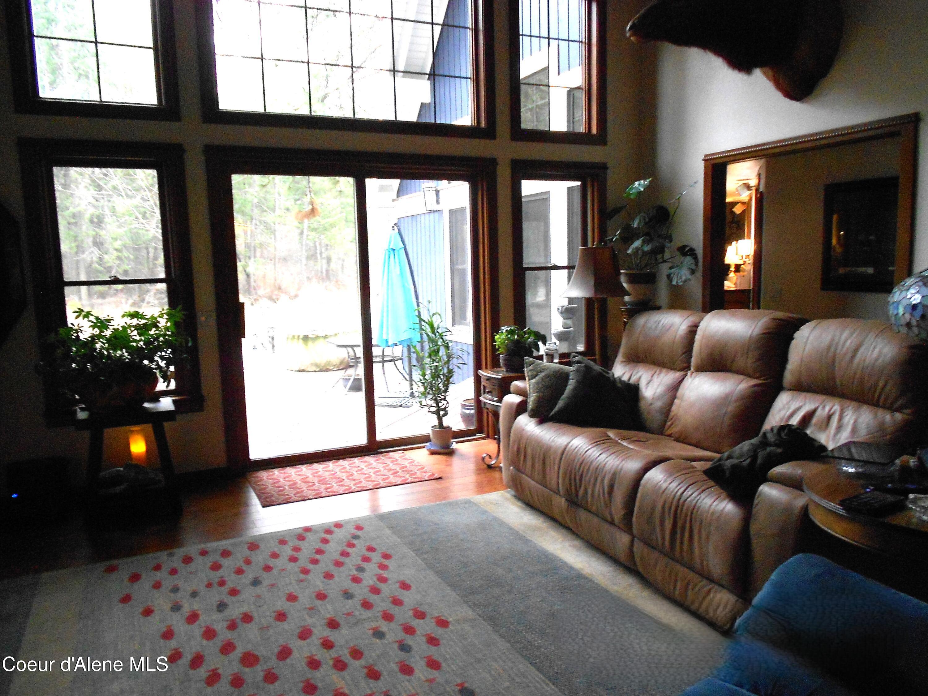 Coeur d'Alene, Idaho, 83814, United States, 4 Bedrooms Bedrooms, ,3 BathroomsBathrooms,Residential,For Sale,2012550