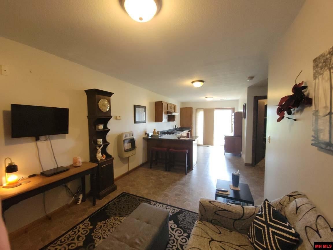 Franklin, Arkansas, 72536, United States, 5 Bedrooms Bedrooms, ,3 BathroomsBathrooms,Residential,For Sale,2039993