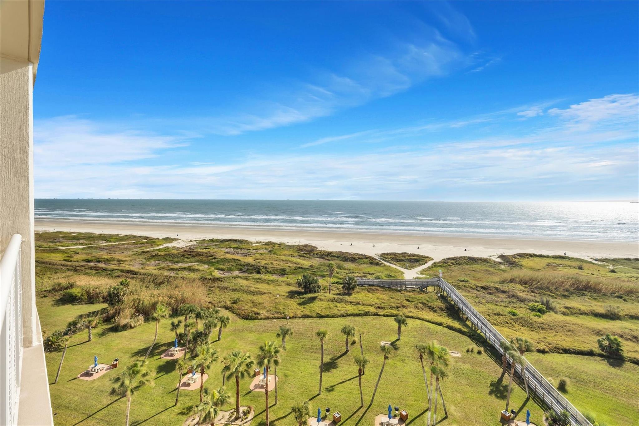 Galveston, Texas, 77550, United States, 2 Bedrooms Bedrooms, ,2 BathroomsBathrooms,Residential,For Sale,1827933