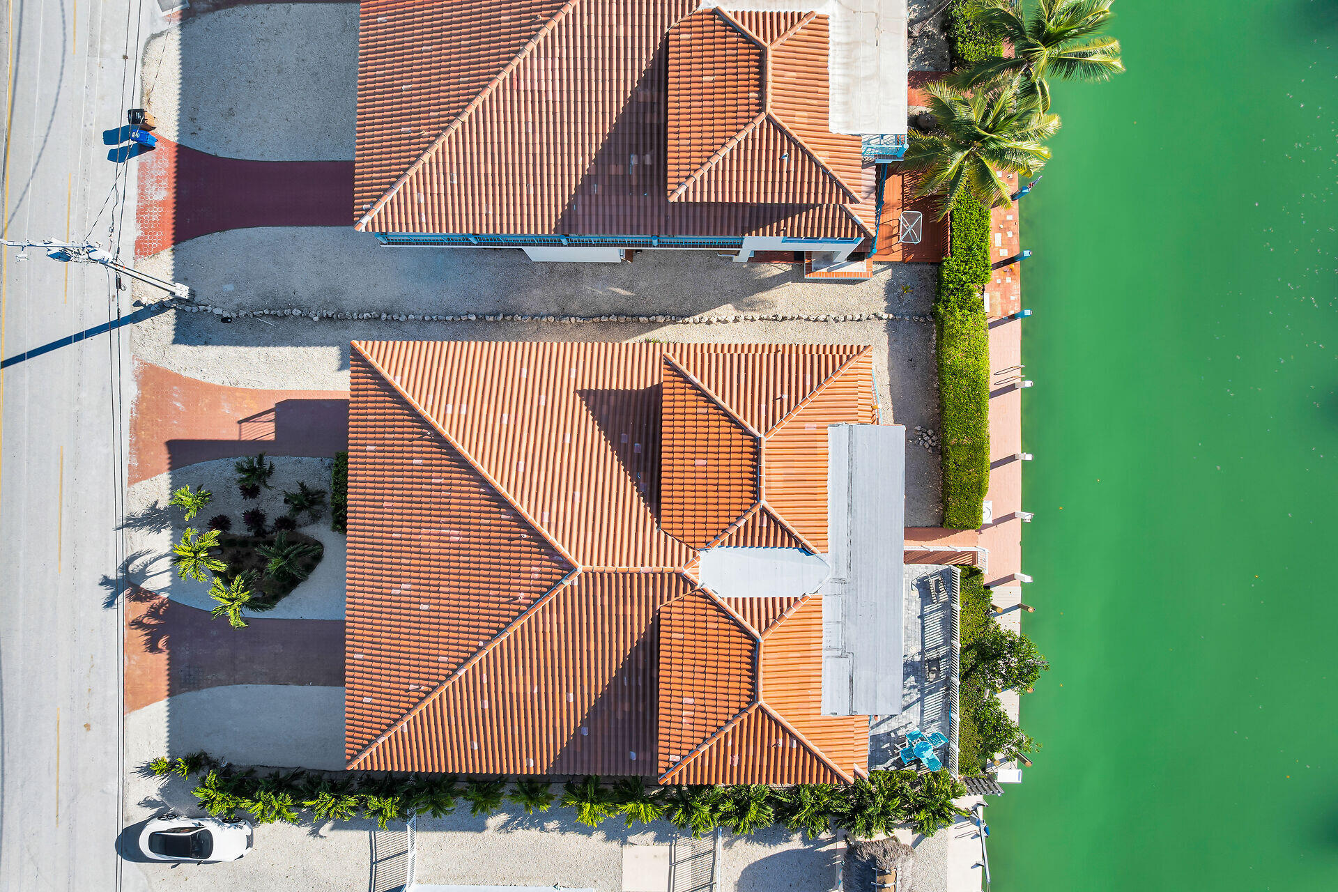 KEY COLONY, Florida, 33051, United States, 3 Bedrooms Bedrooms, ,4 BathroomsBathrooms,Residential,For Sale,1988012