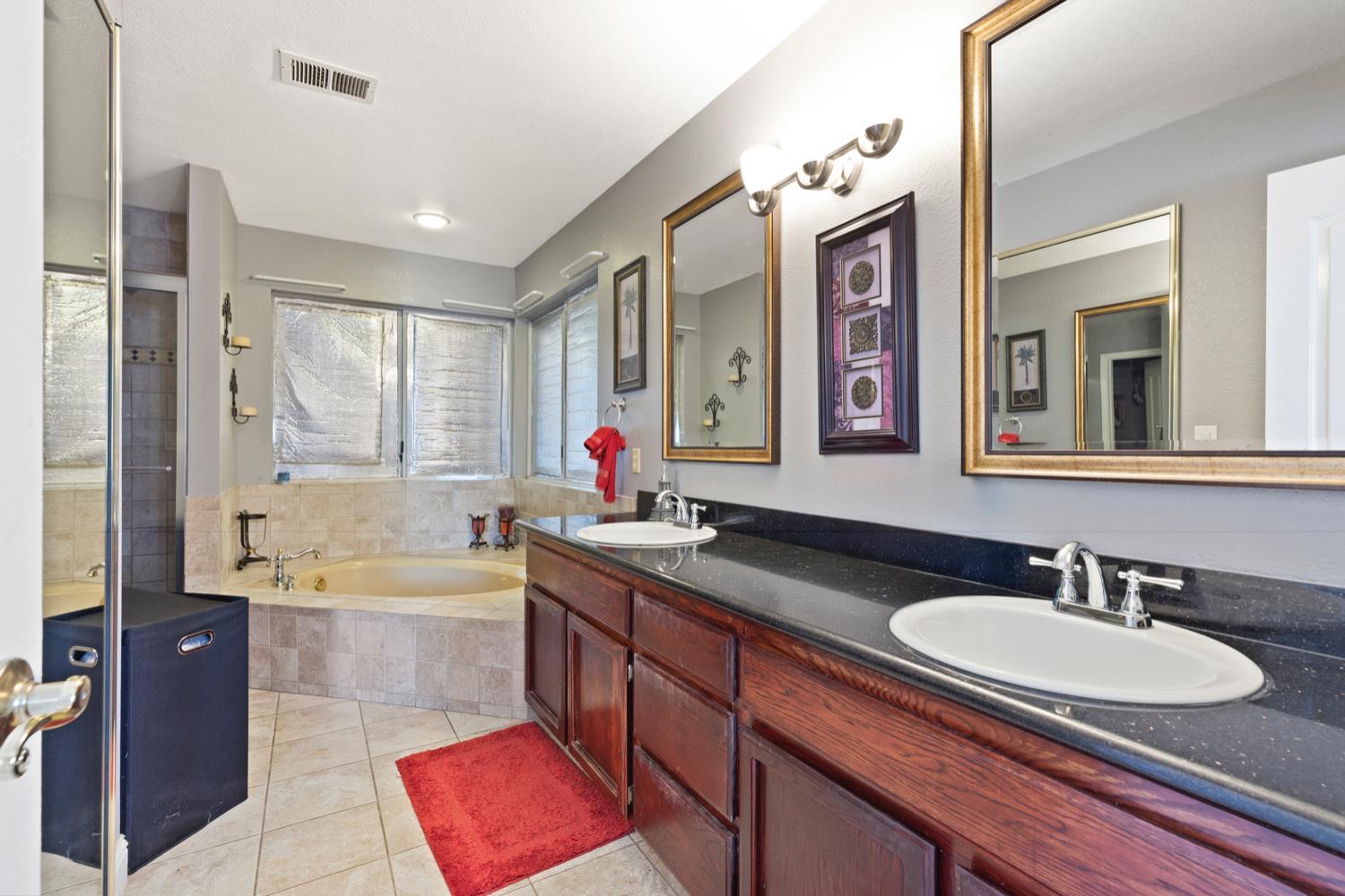 Tracy, California, 95376, United States, 5 Bedrooms Bedrooms, ,3 BathroomsBathrooms,Residential,For Sale,2012388