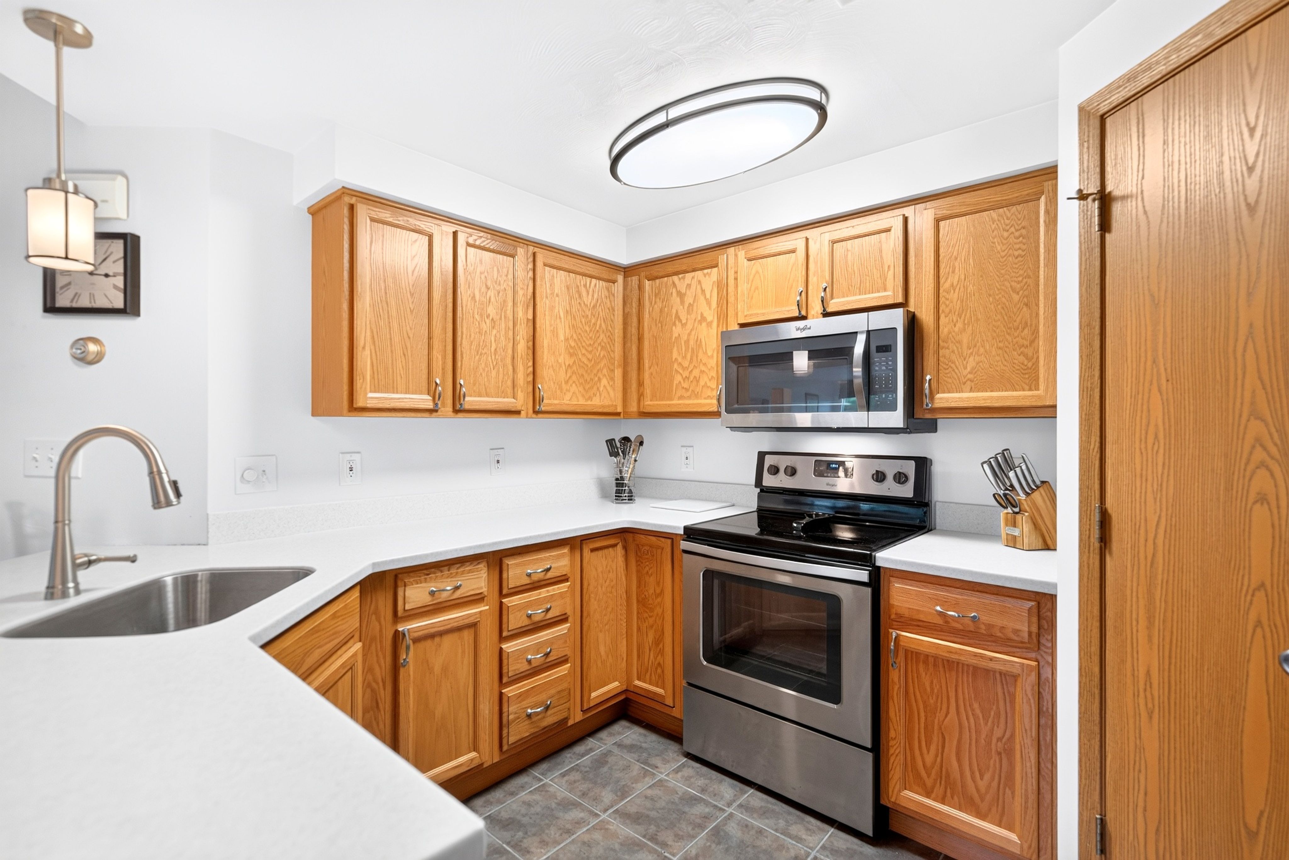  8134 Stonegate Drive, Champion, PA 15622 - 物件實景