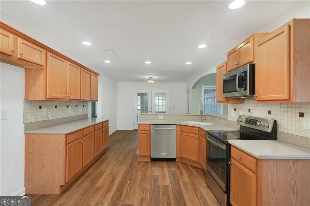 Flowery Branch, Georgia, 30542, United States, 5 Bedrooms Bedrooms, ,3 BathroomsBathrooms,Residential,For Sale,2000178