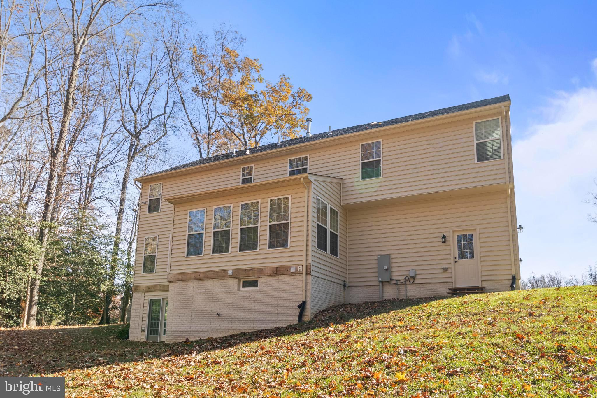 La Plata, Maryland, 20646, United States, 4 Bedrooms Bedrooms, ,4 BathroomsBathrooms,Residential,For Sale,1990810